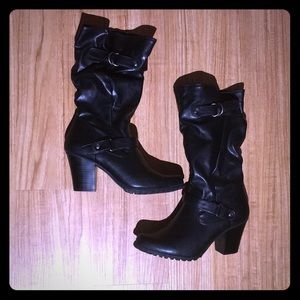 Excellent condition boots